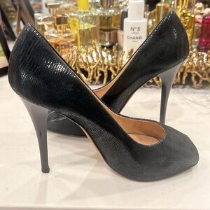 Giuseppe Zanotti black peep toe heels - 38